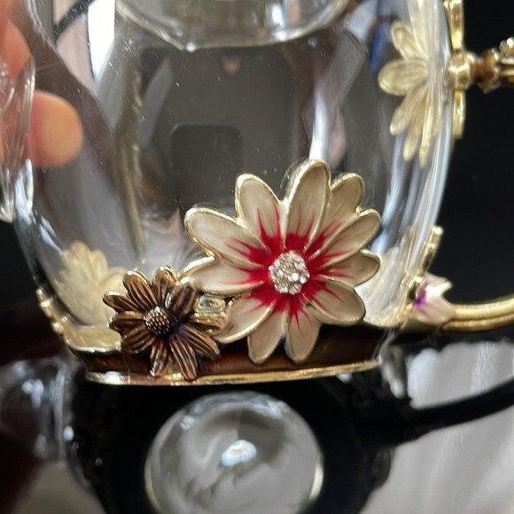 Glass teapot Beautiful Enamel Crystal Daisy Glass Teapot for Hot & Cold - Picture 10 of 13